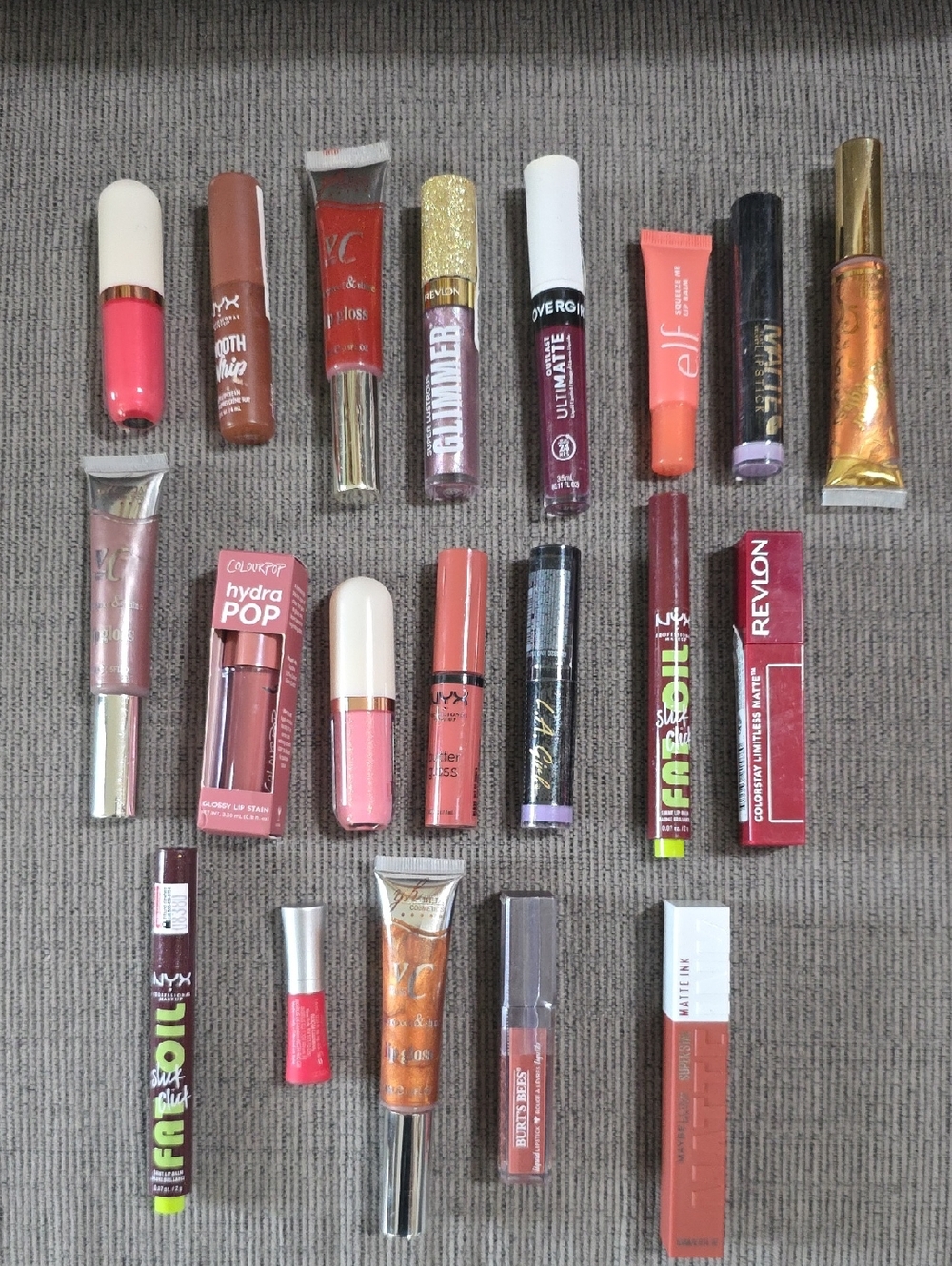 Assorted Lip Gloss & Liquid Lipstick In A Variety Of Colors And Brands, New, 20.